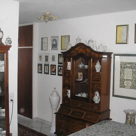 Bed & Breakfast Rheingold Garni 3*