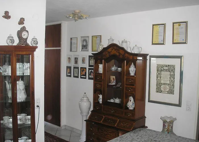 Oda ve Kahvaltı Rheingold Garni 3*