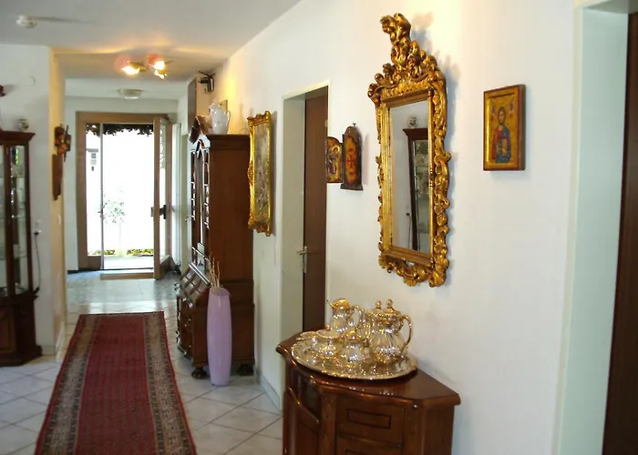 Bed & Breakfast Rheingold Garni 3*